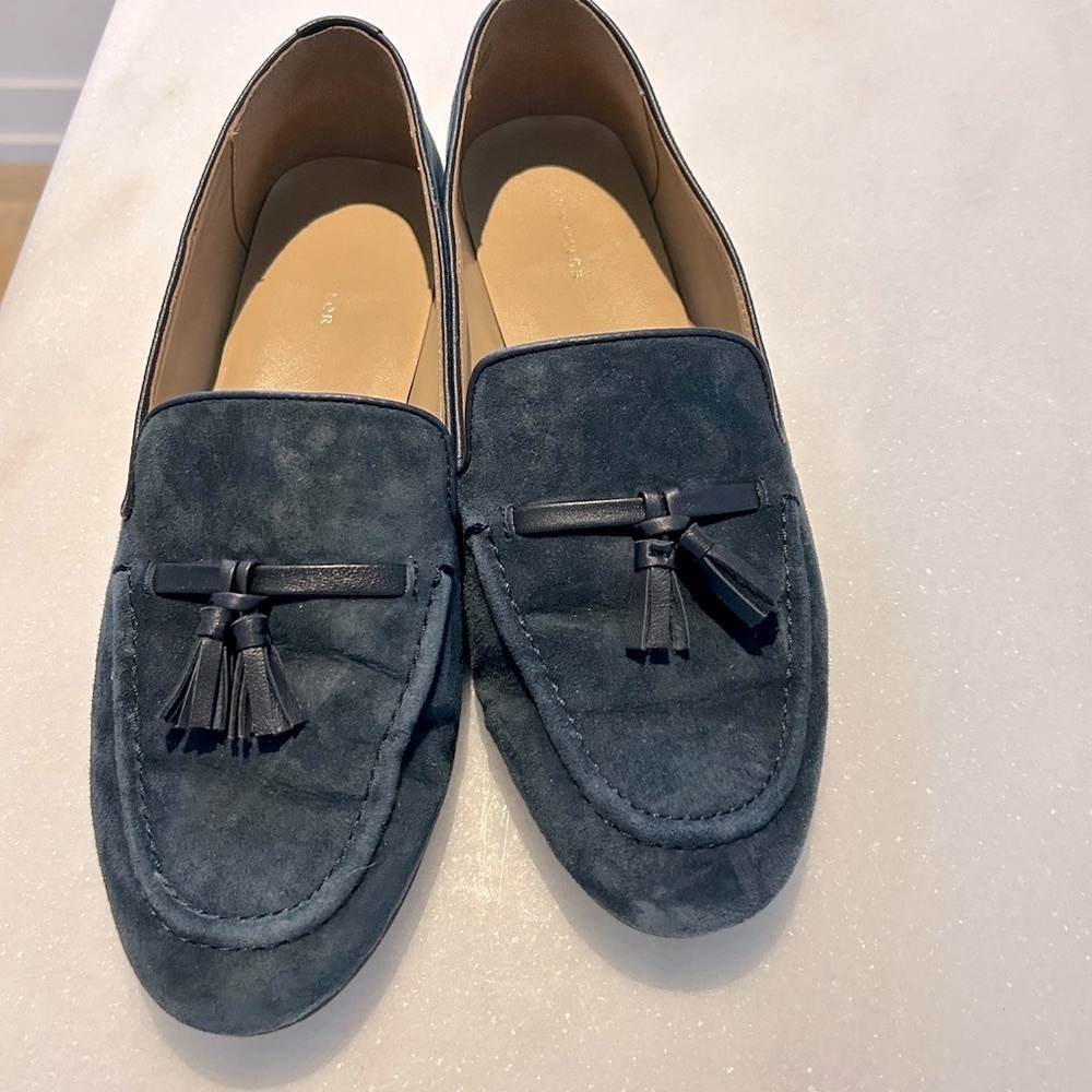 Ann Taylor Black Tassel Loafers Flats